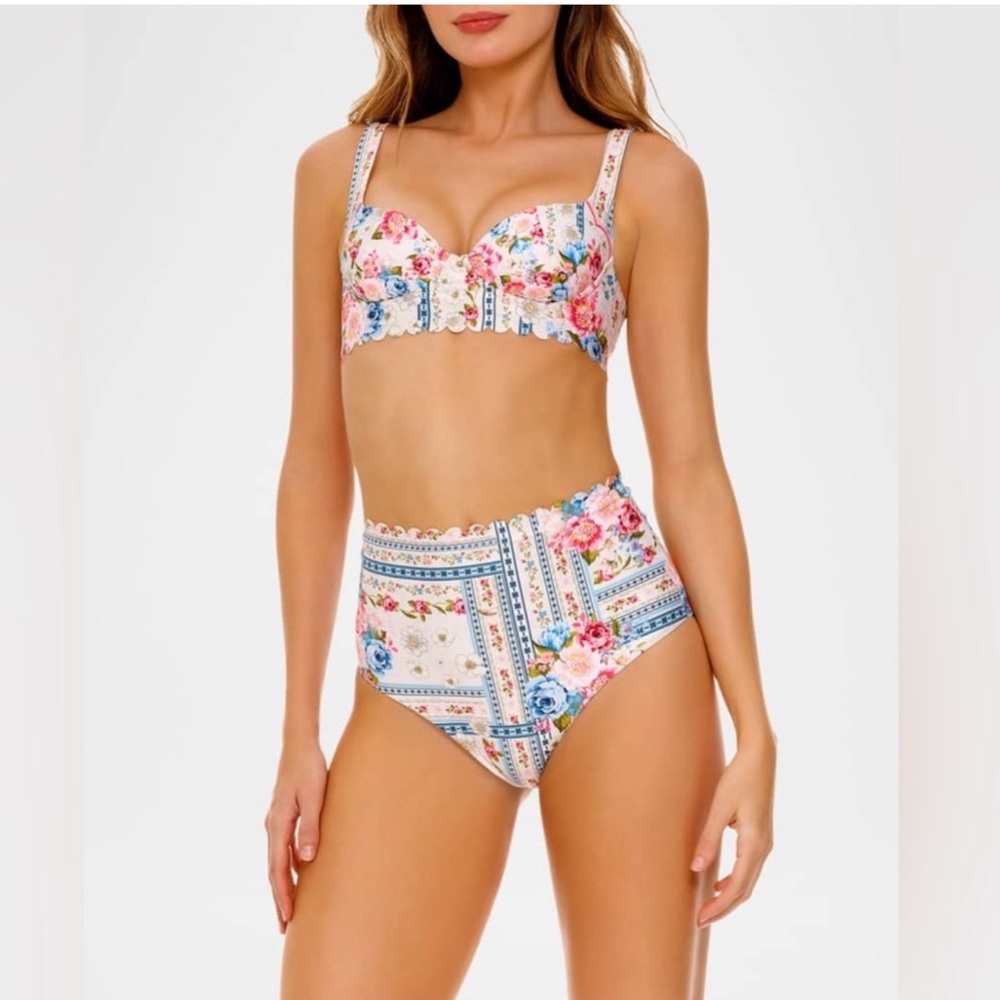 NWT Agua Bendita
Alicia Meraki Bikini Bottoms